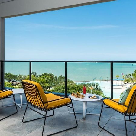 Oaks Cairns Hotel Екстериор снимка