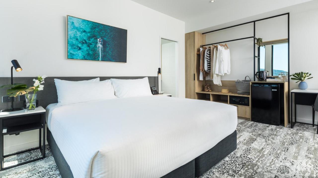 Oaks Cairns Hotel Екстериор снимка