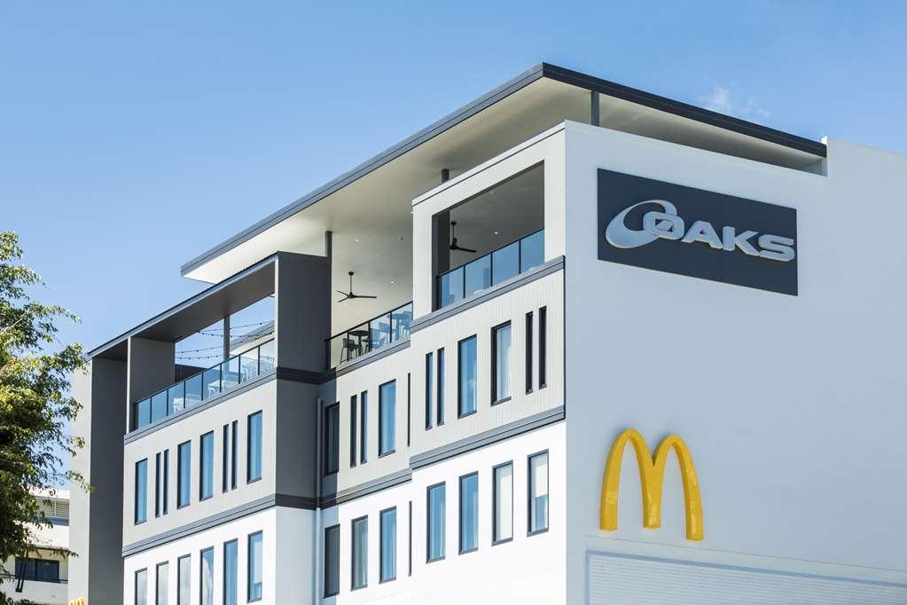 Oaks Cairns Hotel Екстериор снимка